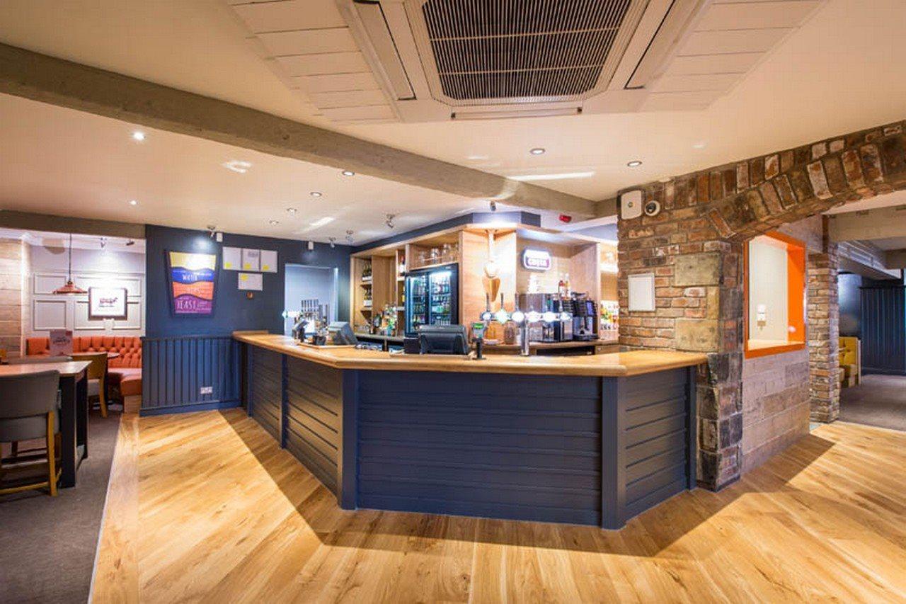 Premier Inn Premier Inn Preston East エクステリア 写真